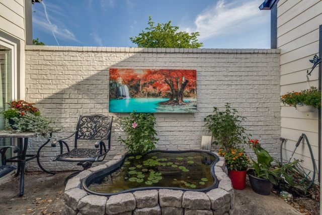 209 Oak Hill Drive, Trophy Club, TX 76262