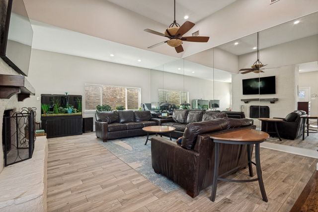 209 Oak Hill Drive, Trophy Club, TX 76262
