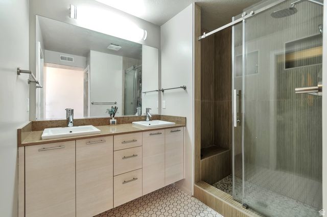11611 S ALEXANDRIA, South Jordan, UT 84009