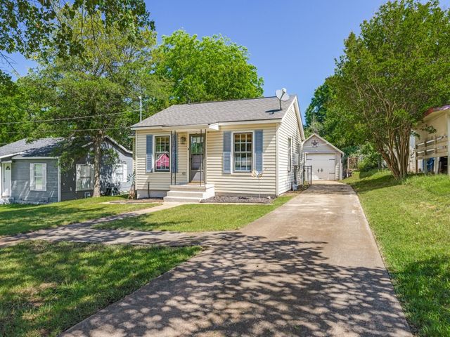 1109 W Hanna Street, Denison, TX 75020