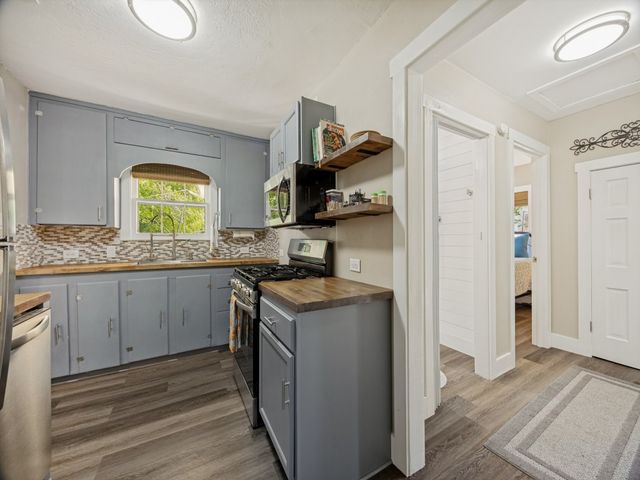 1109 W Hanna Street, Denison, TX 75020