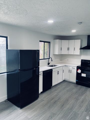 1016 S 400 W, Bountiful, UT 84010