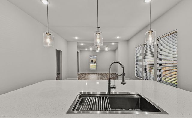 608 N Catherine Street, Terrell, TX 75160