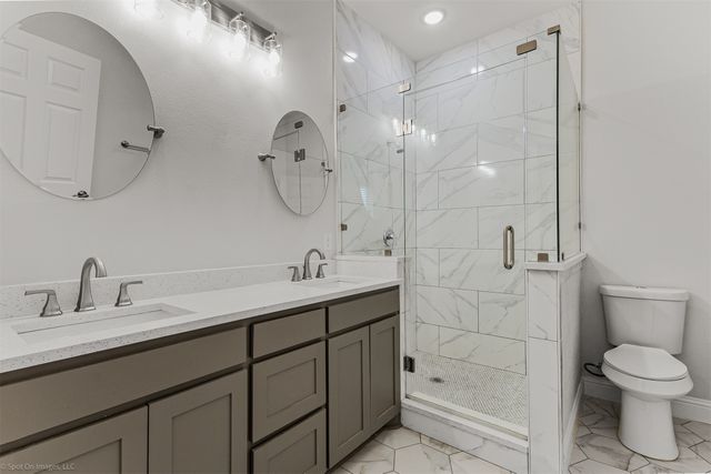 608 N Catherine Street, Terrell, TX 75160