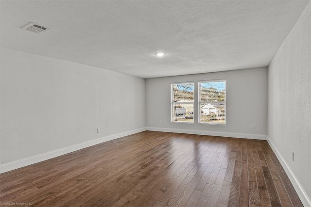 608 N Catherine Street, Terrell, TX 75160