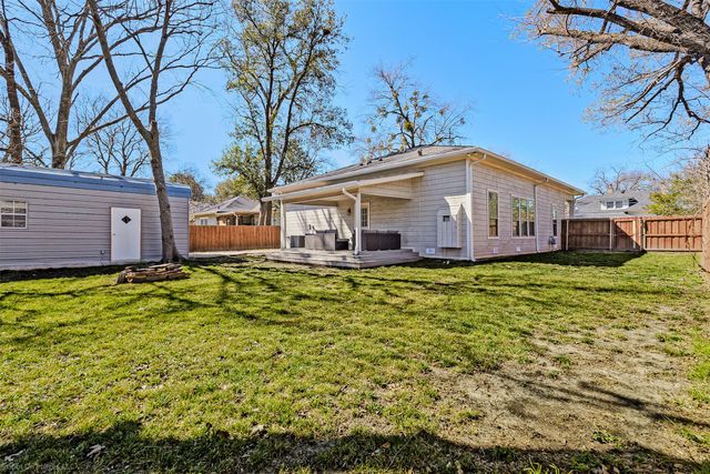 608 N Catherine Street, Terrell, TX 75160