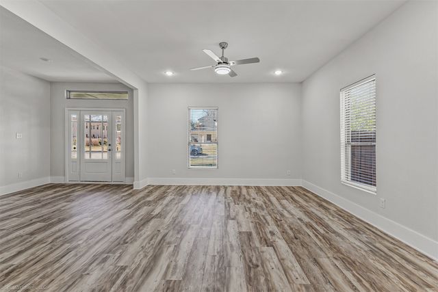 608 N Catherine Street, Terrell, TX 75160