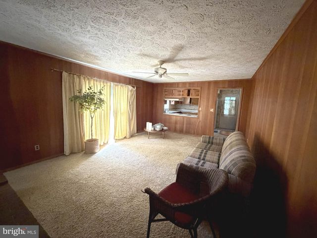 2313 POT SPRING RD, Lutherville Timonium, MD 21093