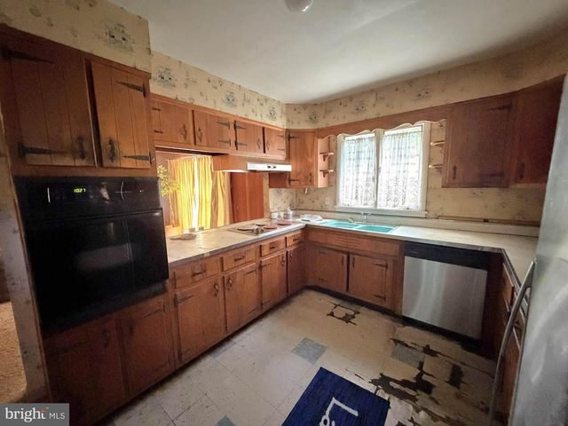 2313 POT SPRING RD, Lutherville Timonium, MD 21093