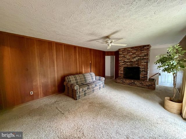 2313 POT SPRING RD, Lutherville Timonium, MD 21093