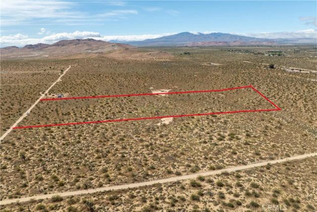 0 Champagne, Mojave, CA 93501