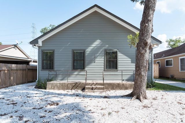 1919 Lombardy Street A, Houston, TX 77023