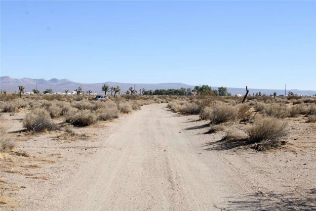 20999 Bella Vista, El Mirage, CA 92301