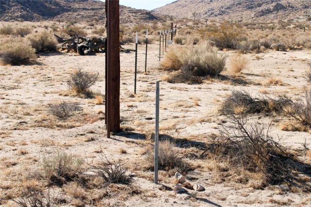 20999 Bella Vista, El Mirage, CA 92301