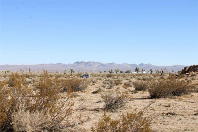 20999 Bella Vista, El Mirage, CA 92301