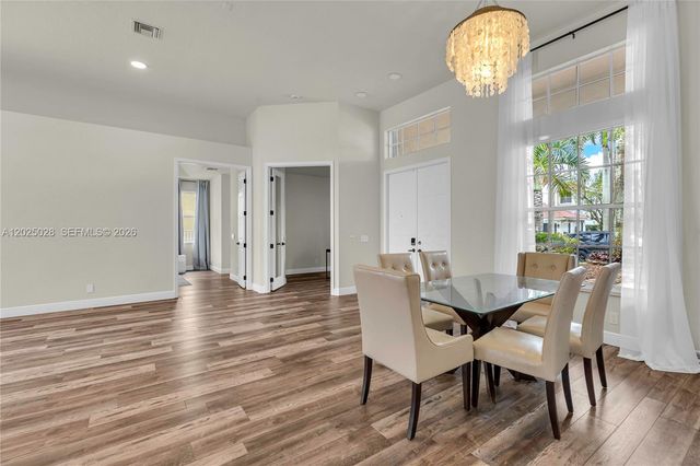 950 Marina Drive, Weston, FL 33327