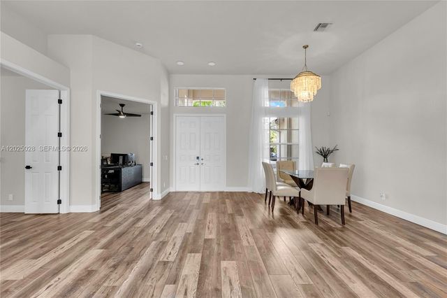 950 Marina Drive, Weston, FL 33327