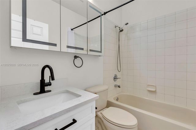 950 Marina Drive, Weston, FL 33327