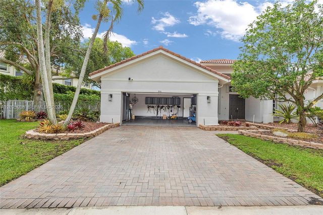 950 Marina Drive, Weston, FL 33327