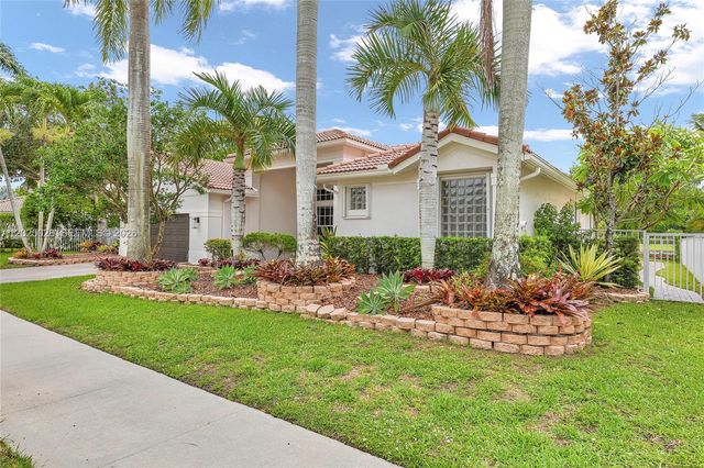 950 Marina Drive, Weston, FL 33327