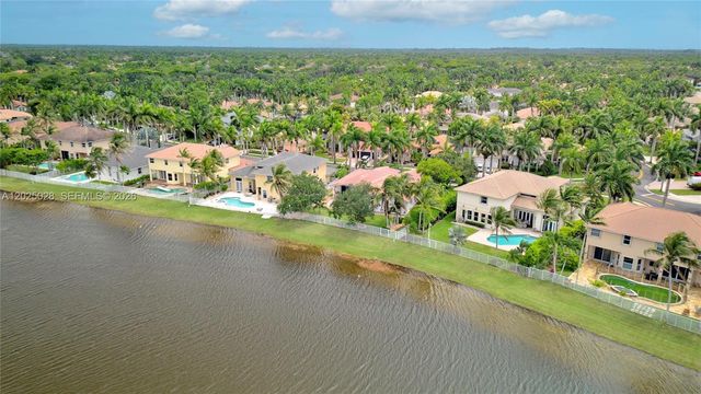 950 Marina Drive, Weston, FL 33327