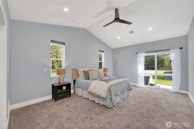 547 E Smith Road, Bellingham, WA 98226