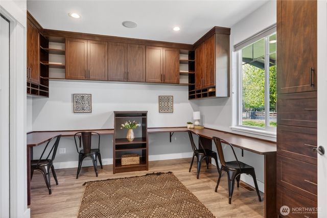 547 E Smith Road, Bellingham, WA 98226