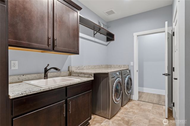 547 E Smith Road, Bellingham, WA 98226