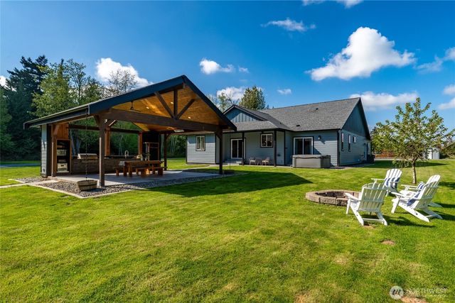 547 E Smith Road, Bellingham, WA 98226