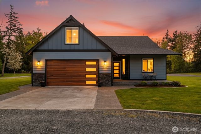 547 E Smith Road, Bellingham, WA 98226