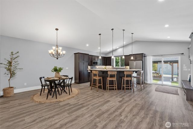 547 E Smith Road, Bellingham, WA 98226