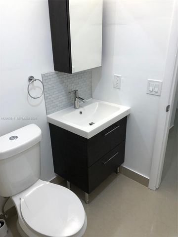 2465 NE 183rd St 0, North Miami Beach, FL 33160