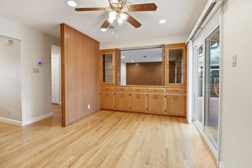 Image 5 of property listing at 5064 Trenary Way, San Jose, CA 95118