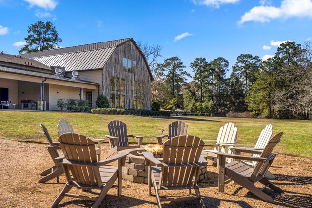 3603 Fm 1725, Willis, TX 77378