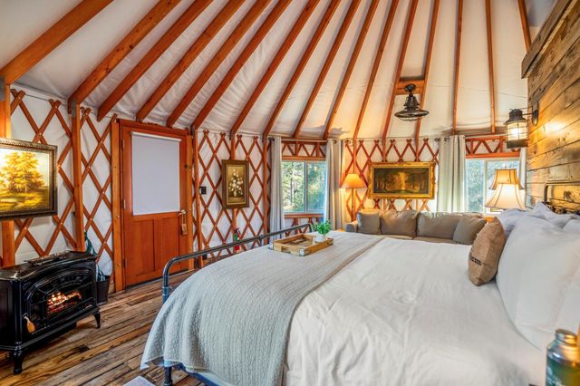 3603 Fm 1725, Willis, TX 77378