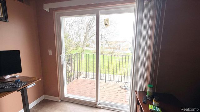 24466 Bashian Drive, Novi, MI 48375