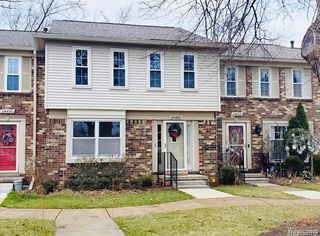 24466 Bashian Drive, Novi, MI 48375