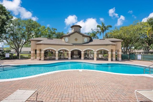 9789 PORTOFINO DRIVE, Orlando, FL 32832