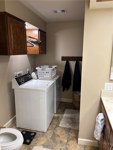 1206 Ridgewood Drive, Russellville, AR 72801
