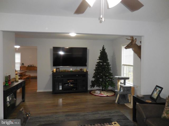 313 BEAVER TRL, Winchester, VA 22602