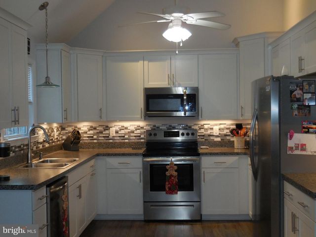 313 BEAVER TRL, Winchester, VA 22602