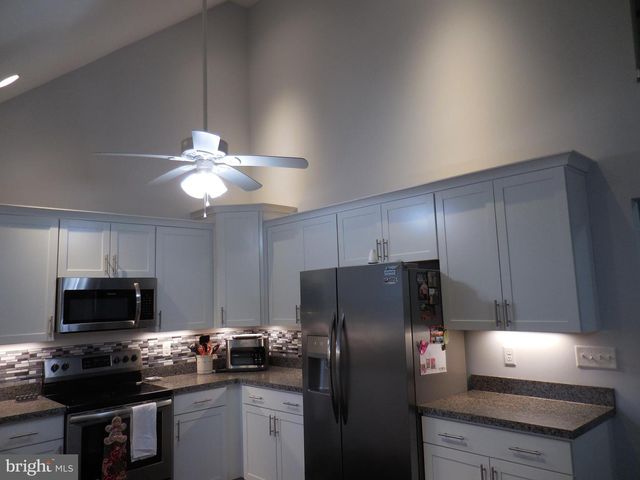 313 BEAVER TRL, Winchester, VA 22602