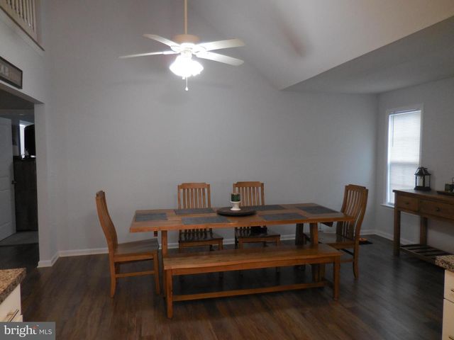 313 BEAVER TRL, Winchester, VA 22602