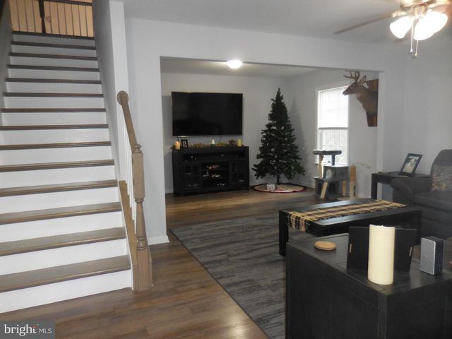 313 BEAVER TRL, Winchester, VA 22602