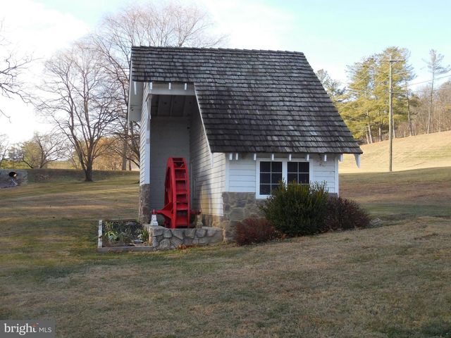 313 BEAVER TRL, Winchester, VA 22602