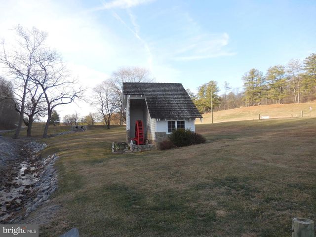 313 BEAVER TRL, Winchester, VA 22602