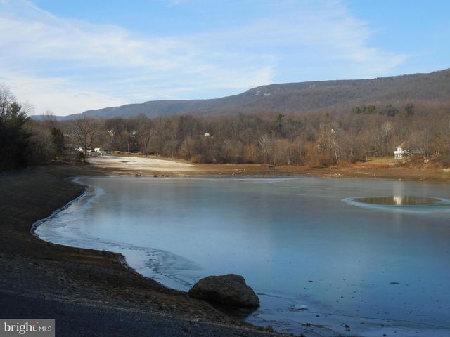 313 BEAVER TRL, Winchester, VA 22602