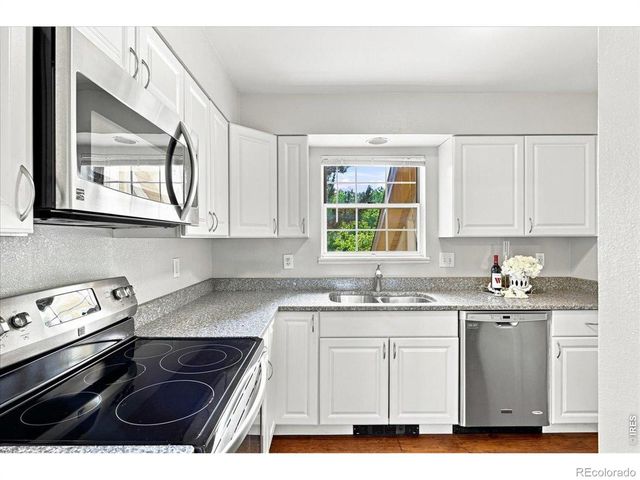 1300 W Stuart Street 8, Fort Collins, CO 80526