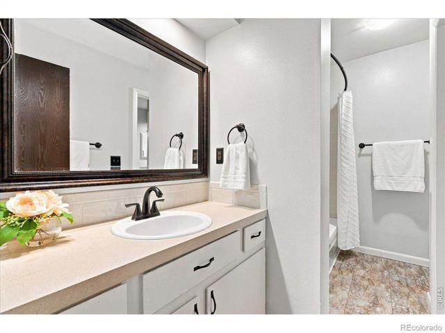 1300 W Stuart Street 8, Fort Collins, CO 80526