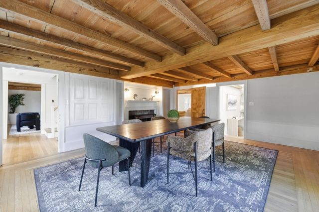 37 Porter Road, Andover, MA 01810